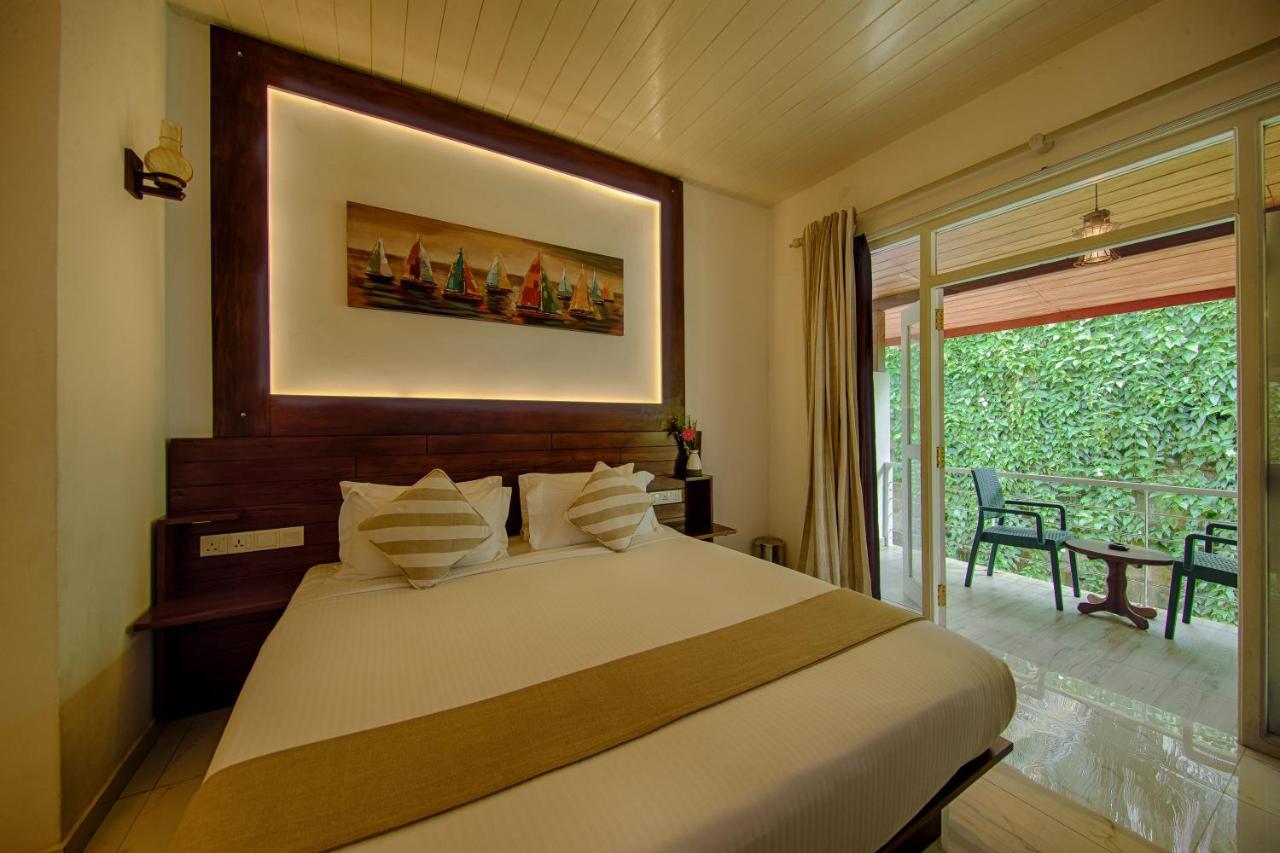 Deltora Villa - Free Drop Off To Galle Fort By Tuktuk Экстерьер фото