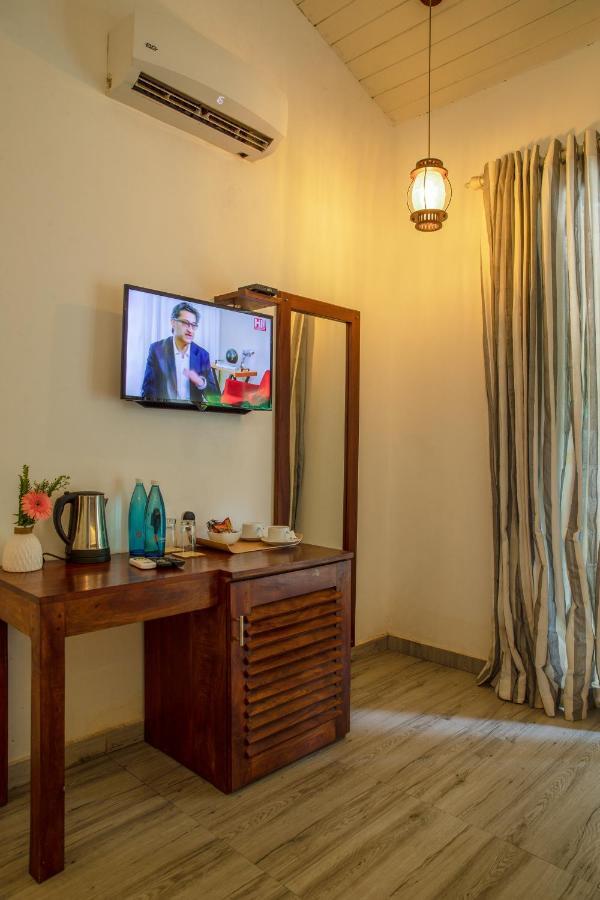 Deltora Villa - Free Drop Off To Galle Fort By Tuktuk Экстерьер фото