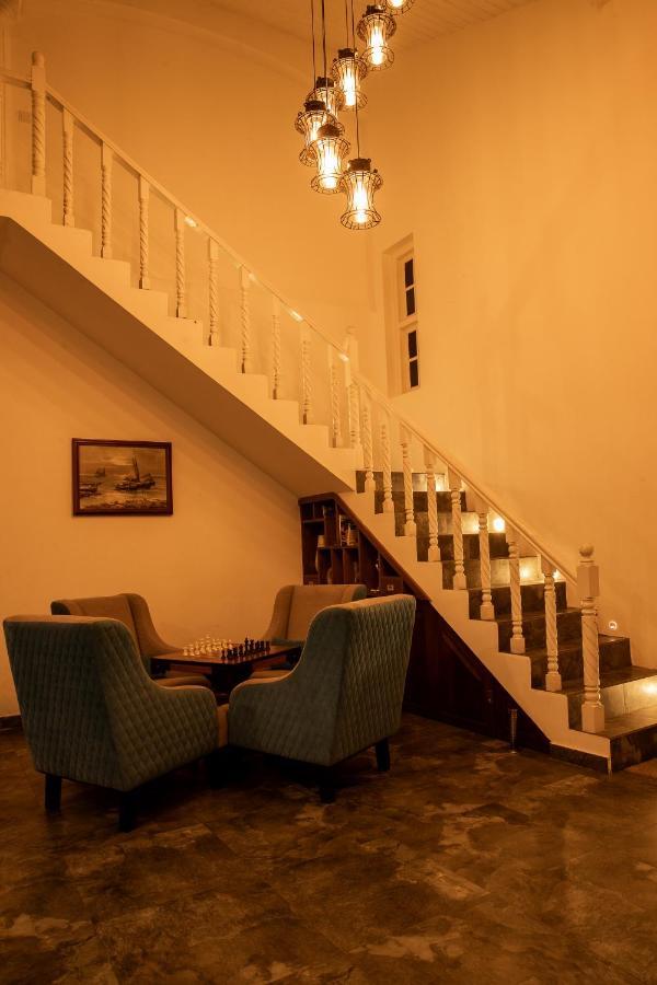 Deltora Villa - Free Drop Off To Galle Fort By Tuktuk Экстерьер фото